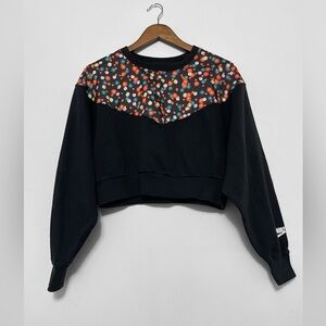 Nike Women's Heritage Floral Crew Sweatshirt